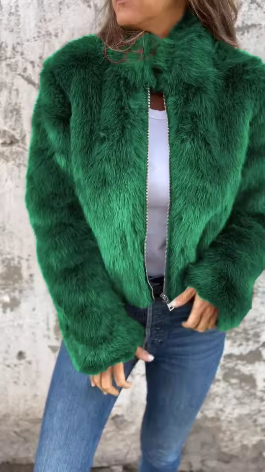 Caia | Giacca donna in ecopelle con collo alto