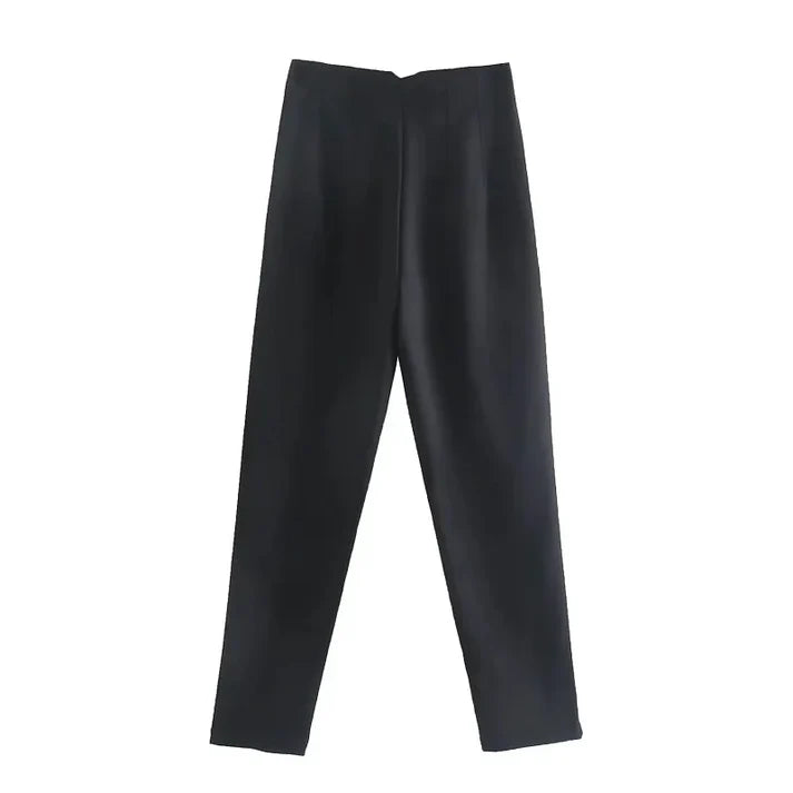 Pantaloni a vita alta con taglio moderno ed elegante