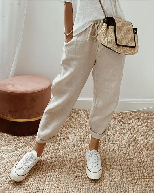 Pantaloni donna Cristina casual leggeri con taglio fluido e design versatile