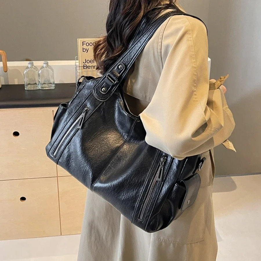 Chiara shoulder bag in subtle autumn tones