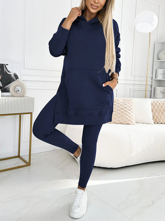 Completo donna Helina con leggings e felpa dal collo alto, silhouette elegante e versatile per outfit autunnali e invernali