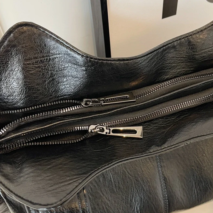 Chiara shoulder bag in subtle autumn tones