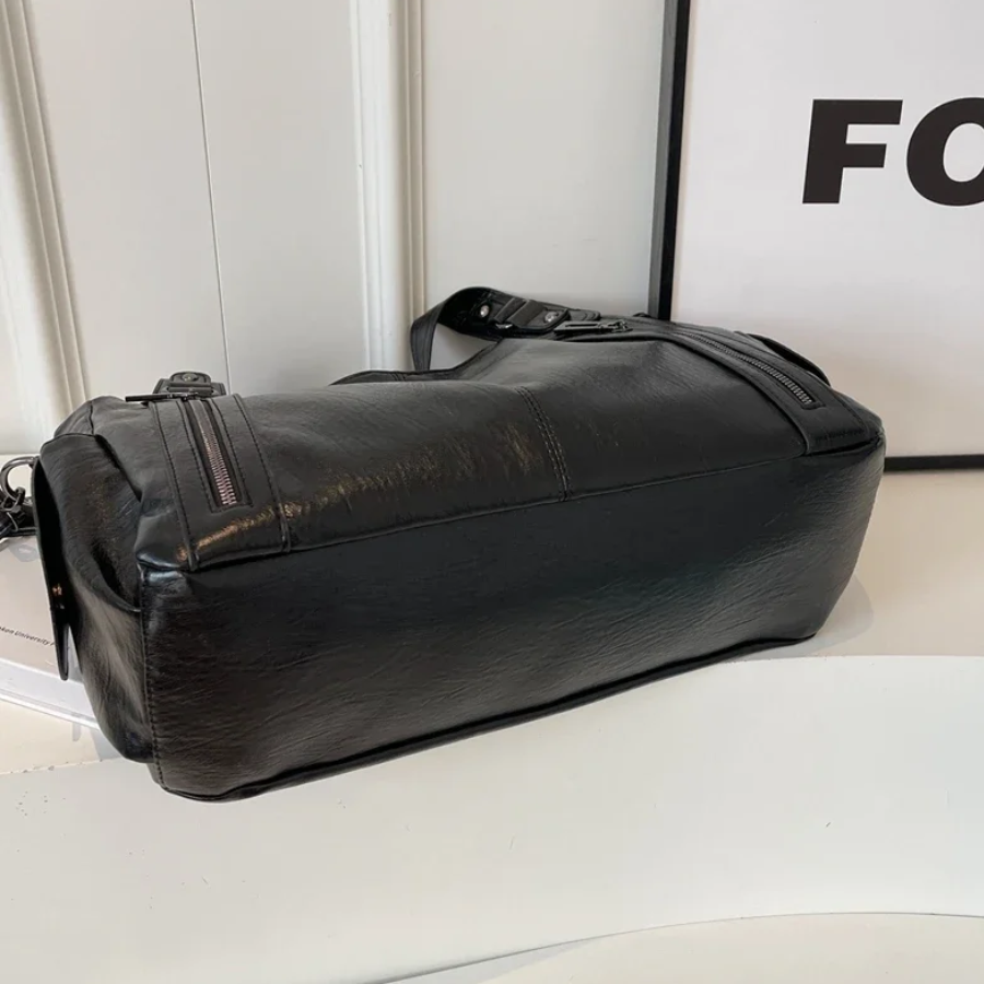 Chiara shoulder bag in subtle autumn tones