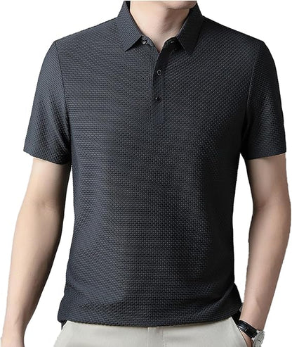 Uomo che indossa Everto, t-shirt leggera versatile