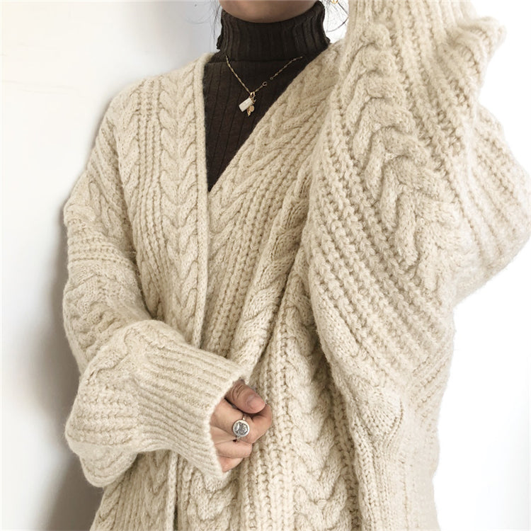 Cardigan lungo donna Camila con tasche laterali e vestibilità rilassata