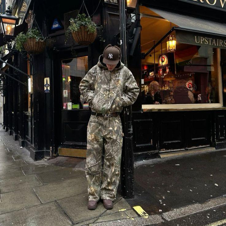 Felpa unisex Benjamin camouflage, stile urbano e casual