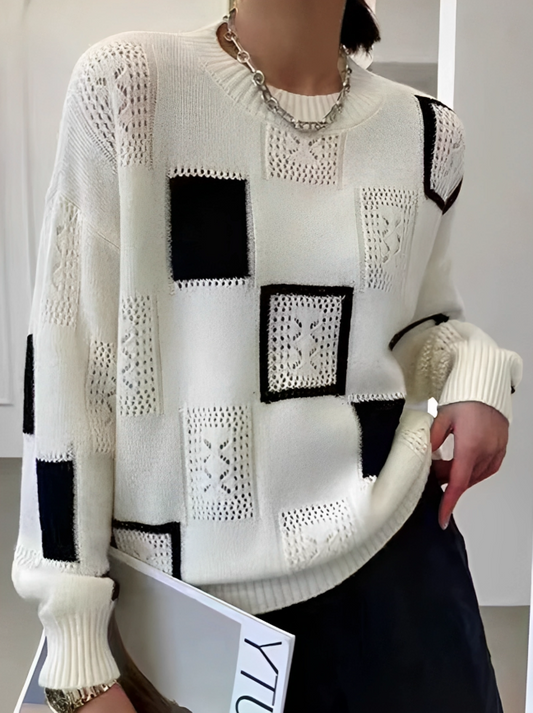 Maglione donna Carlotta con scollo tondo e taglio moderno, ideale per outfit casual e raffinati autunno-inverno