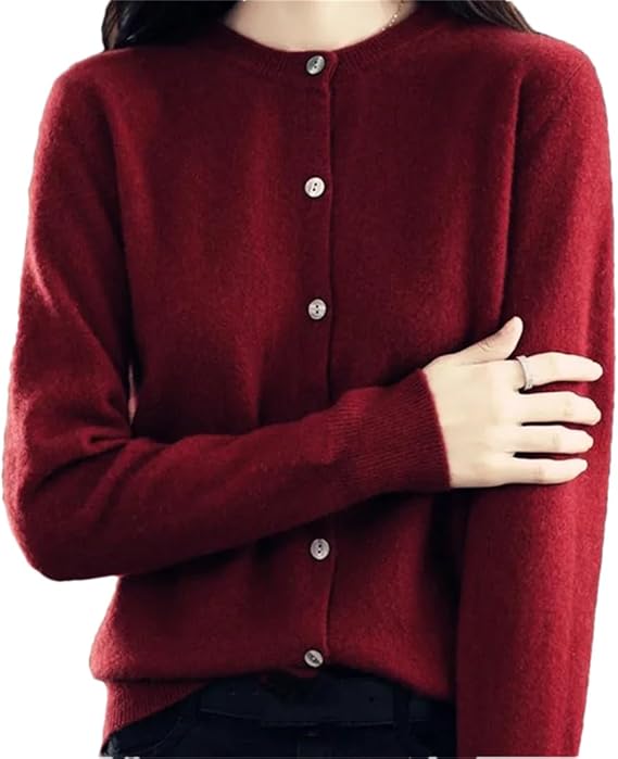 Maglione Alessandra con bottoni delicati