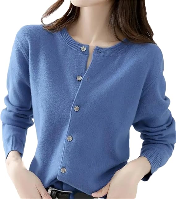 Maglione Alessandra con bottoni delicati