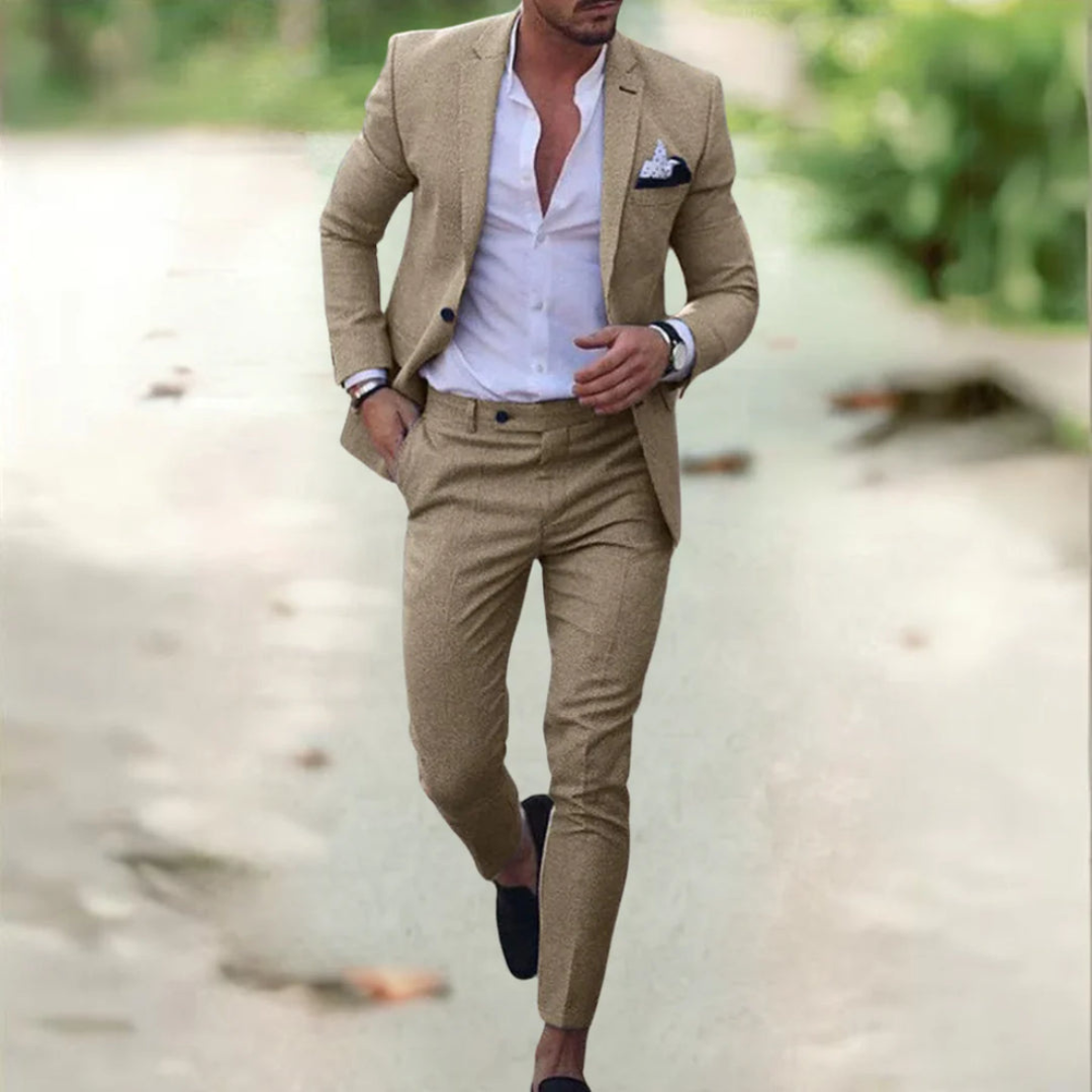 Completo da uomo Riccardo con blazer classico e pantaloni sartoriali