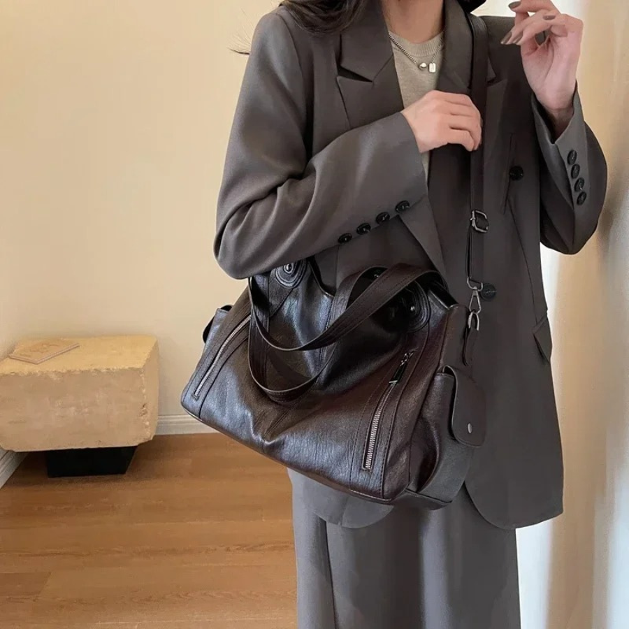 Chiara shoulder bag in subtle autumn tones