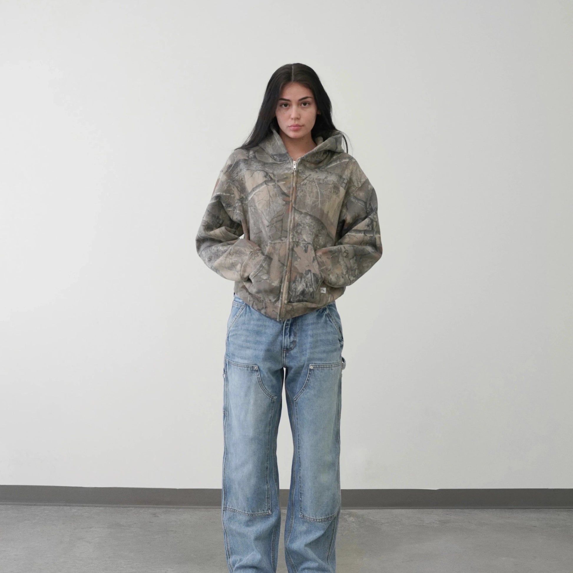 Felpa unisex Benjamin camouflage, stile urbano e casual