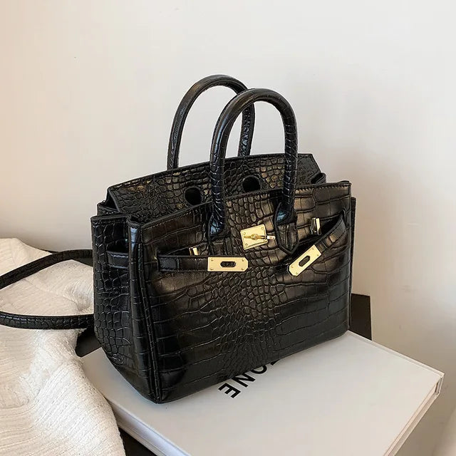 Borsa casual Allegra con silhouette morbida e capiente
