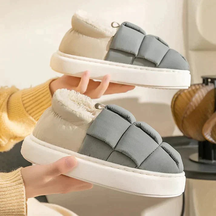 Pantofole donna Giada con interno soffice e design avvolgente, perfette per momenti di relax in casa