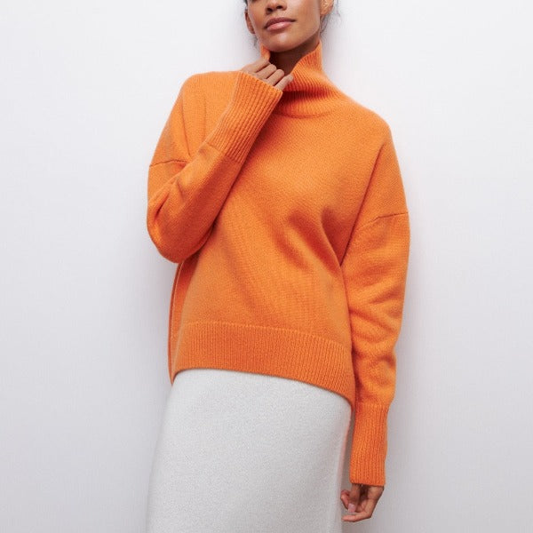 Maglia da donna a collo alto calda e versatile