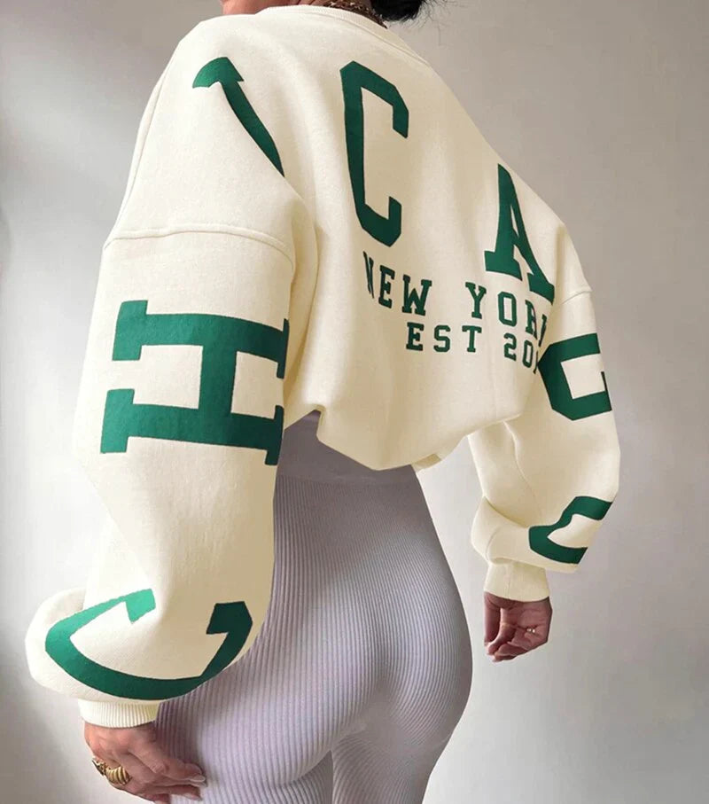 Jania Sweatshirt Chicago with bold urban graphics