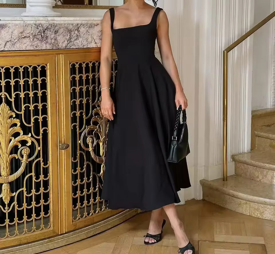 Abito midi donna Bianca con scollo quadrato e vita alta