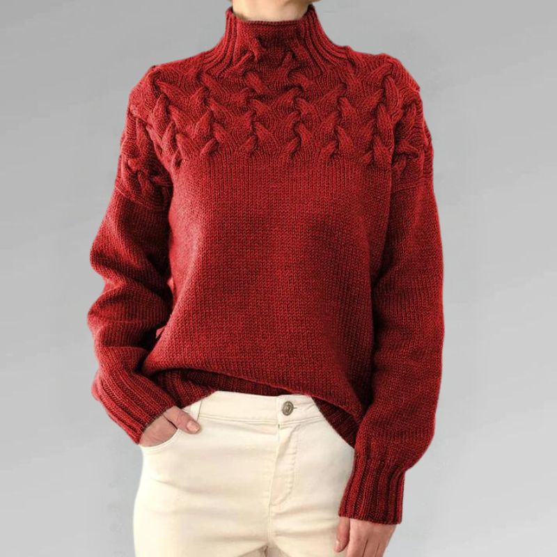 Maglione donna Noelia a collo alto con motivo lavorato e incrocio elegante, perfetto per look invernali moderni e raffinati