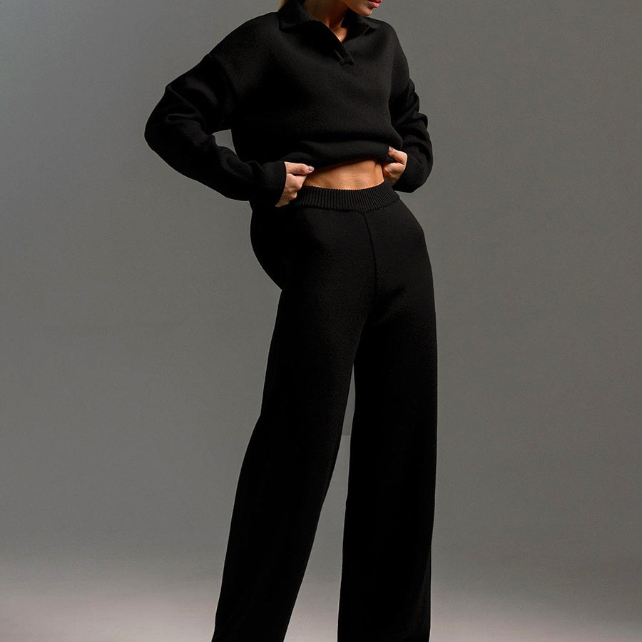 Completo 2 pezzi Avril con top a scollo a V e pantaloni a gamba larga, elegante e rilassato